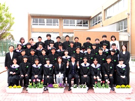 B組